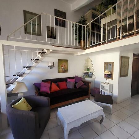 Appartement Au Coeur De La Sorgue L'Isle-sur-la-Sorgue Bagian luar foto