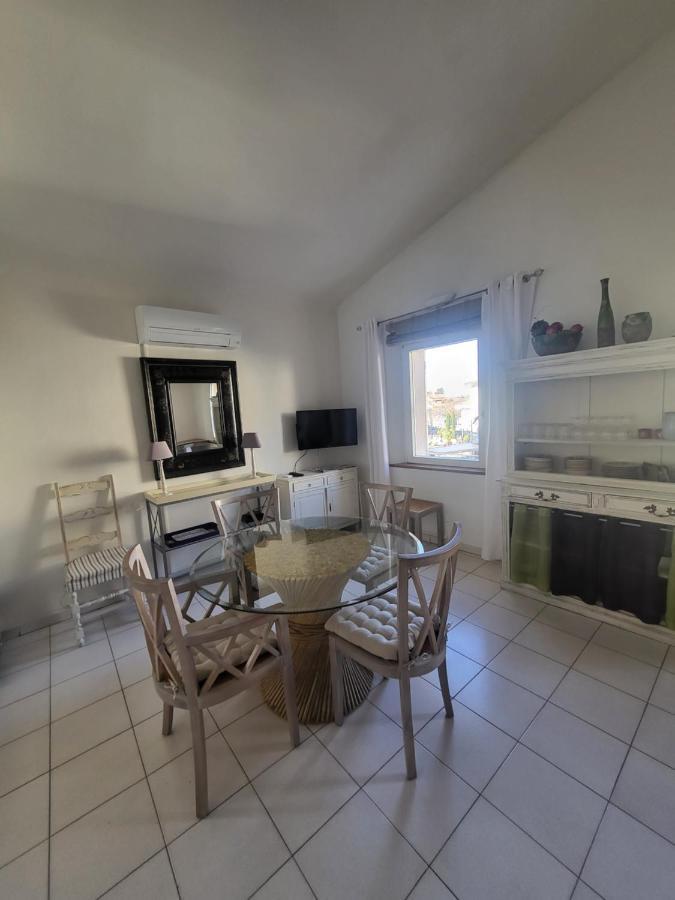Appartement Au Coeur De La Sorgue L'Isle-sur-la-Sorgue Bagian luar foto